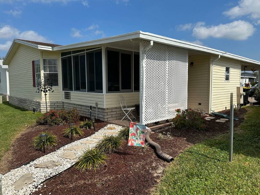 1513 Aberdeen Lane a Winter Haven, FL Mobile or Manufactured Home for Sale